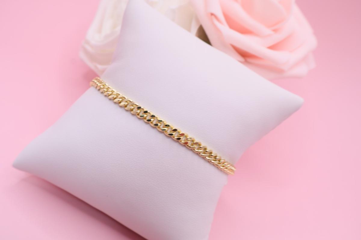 Pulsera de Tejido Cubano Clásica en Oro Laminado 18K – Estilo Elegante