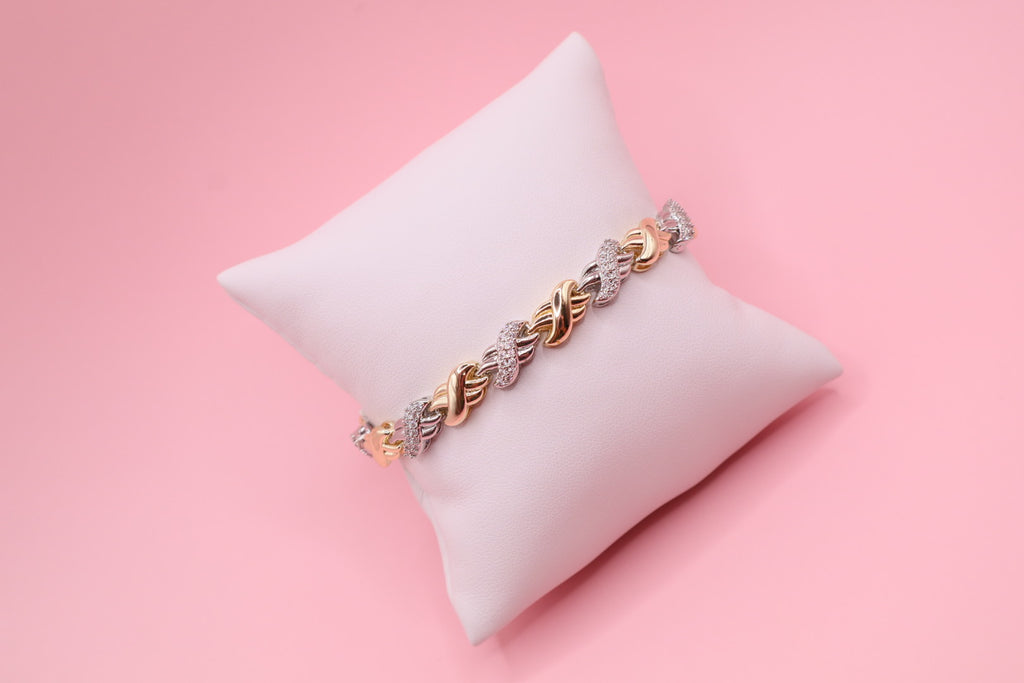 pulsera de eslabones tejidos en doble tono para dama, con baño de oro 18k