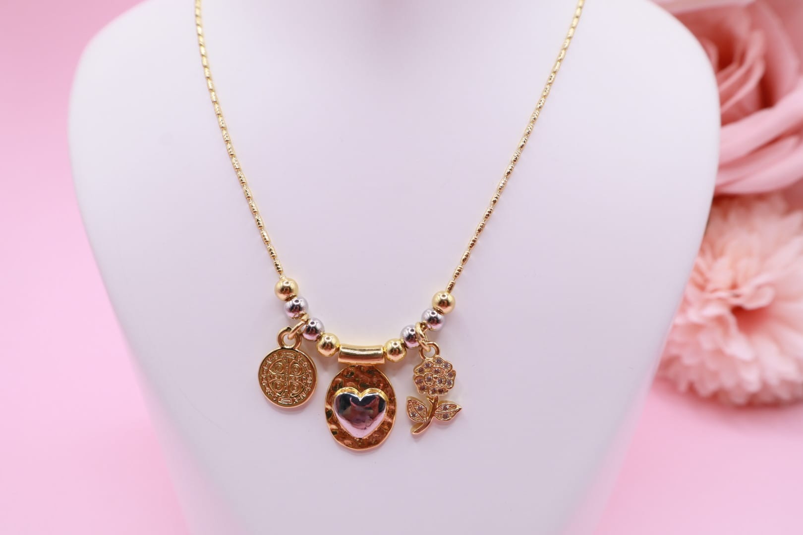 Collares Religiosos en Oro Laminado 18K – San Benito, San Judas & Diseños Exclusivos