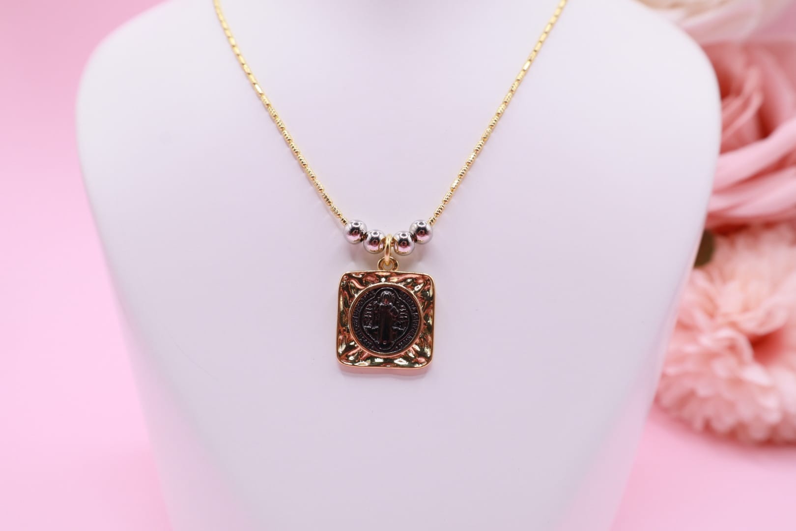 Collares Religiosos en Oro Laminado 18K – San Benito, San Judas & Diseños Exclusivos